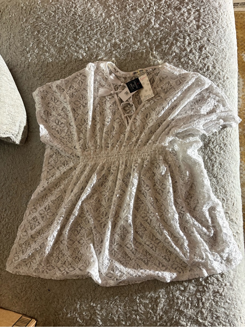 Miken Swim White Sheer Crochet Beach Cover-Up - Picture 10 of 11